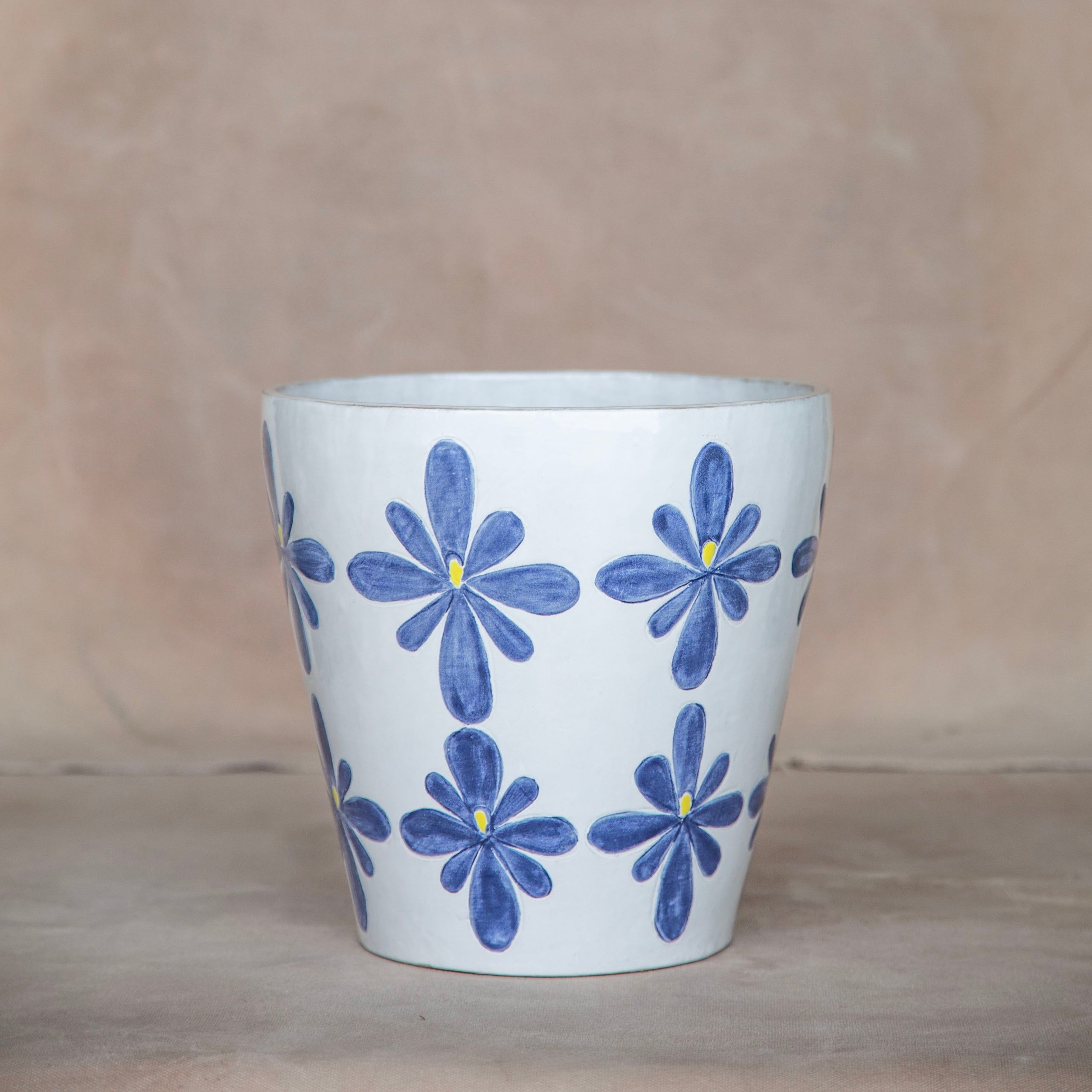 Infinite Magnolia Motifs by Vixon Sullivan Vixon's Pottery